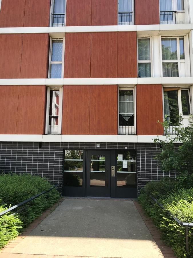 Jardins De La Noue Apartment Вилньов-ла-Гарен Екстериор снимка